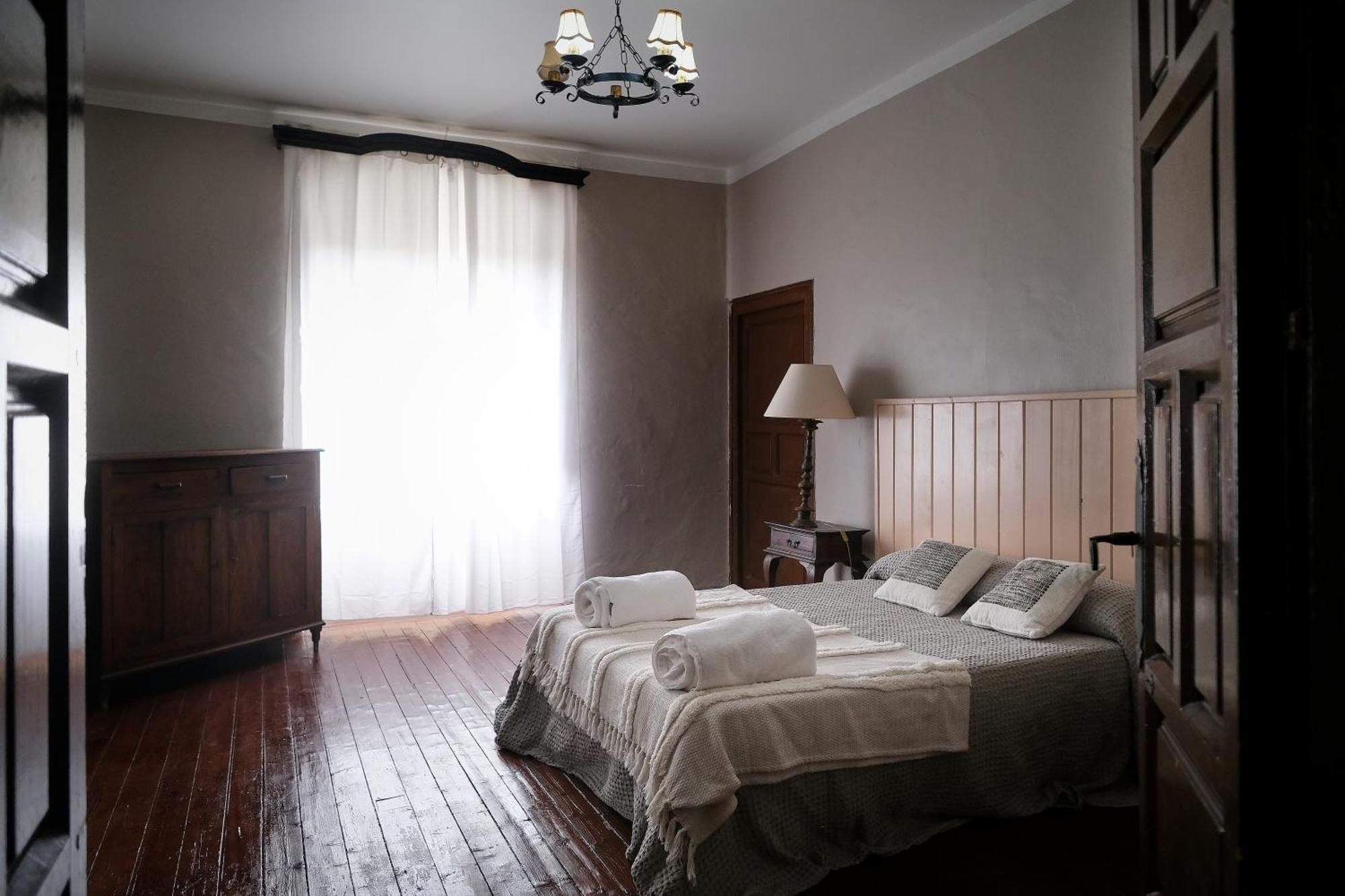 Casa Rural Palacio Conde De Aldana Con Piscina Entre Encinares Y Dehesas Terradillos Экстерьер фото