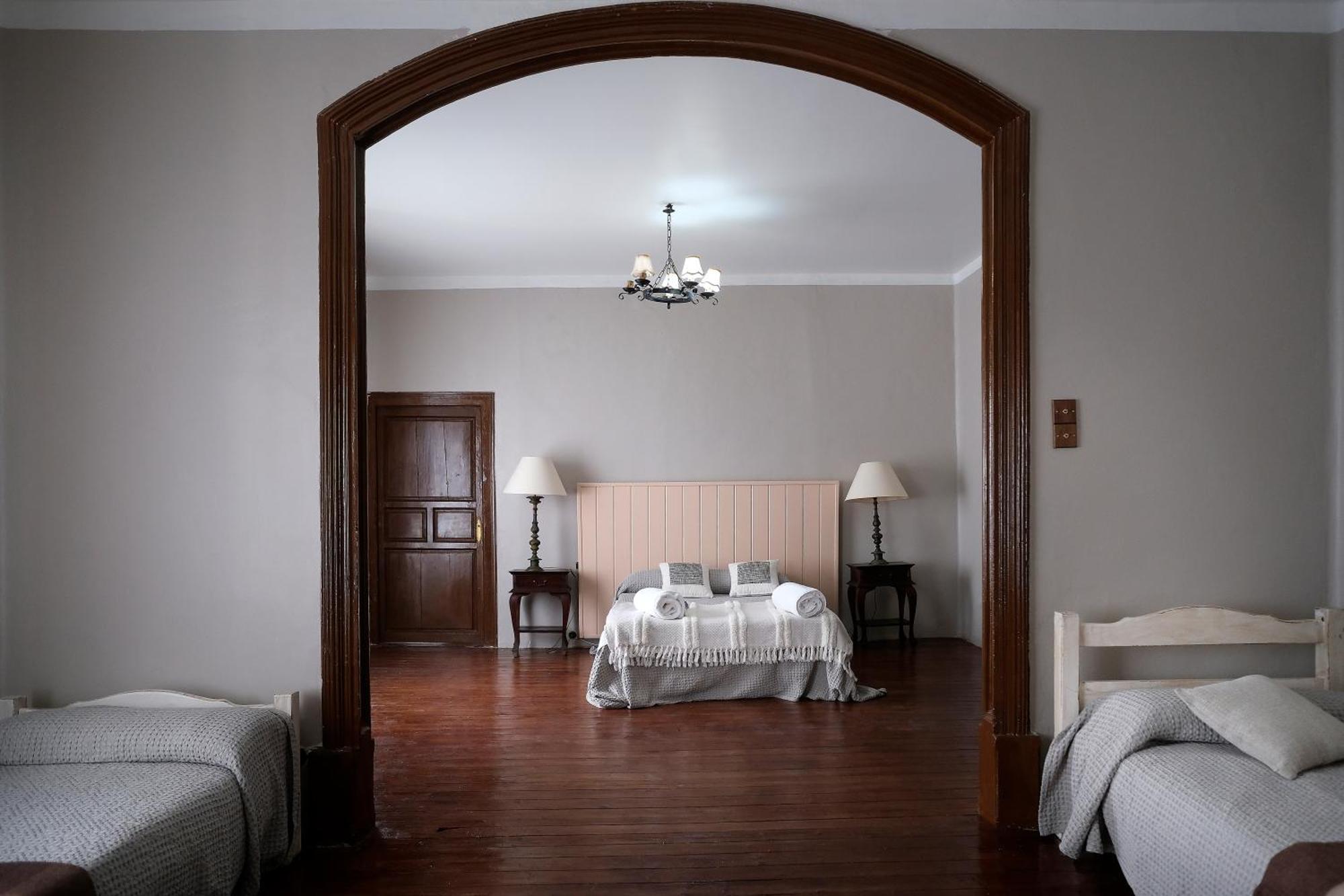 Casa Rural Palacio Conde De Aldana Con Piscina Entre Encinares Y Dehesas Terradillos Экстерьер фото