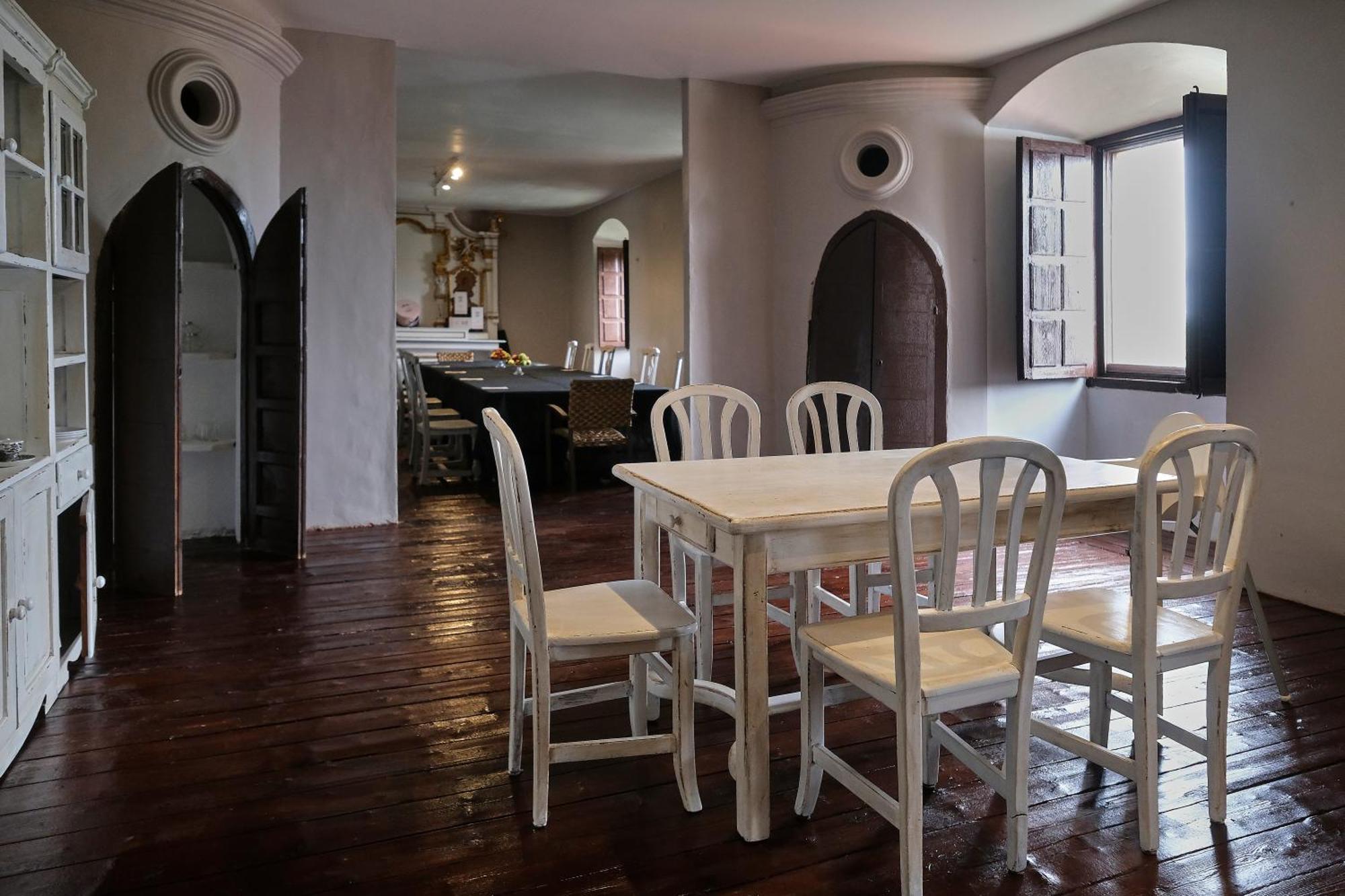 Casa Rural Palacio Conde De Aldana Con Piscina Entre Encinares Y Dehesas Terradillos Экстерьер фото