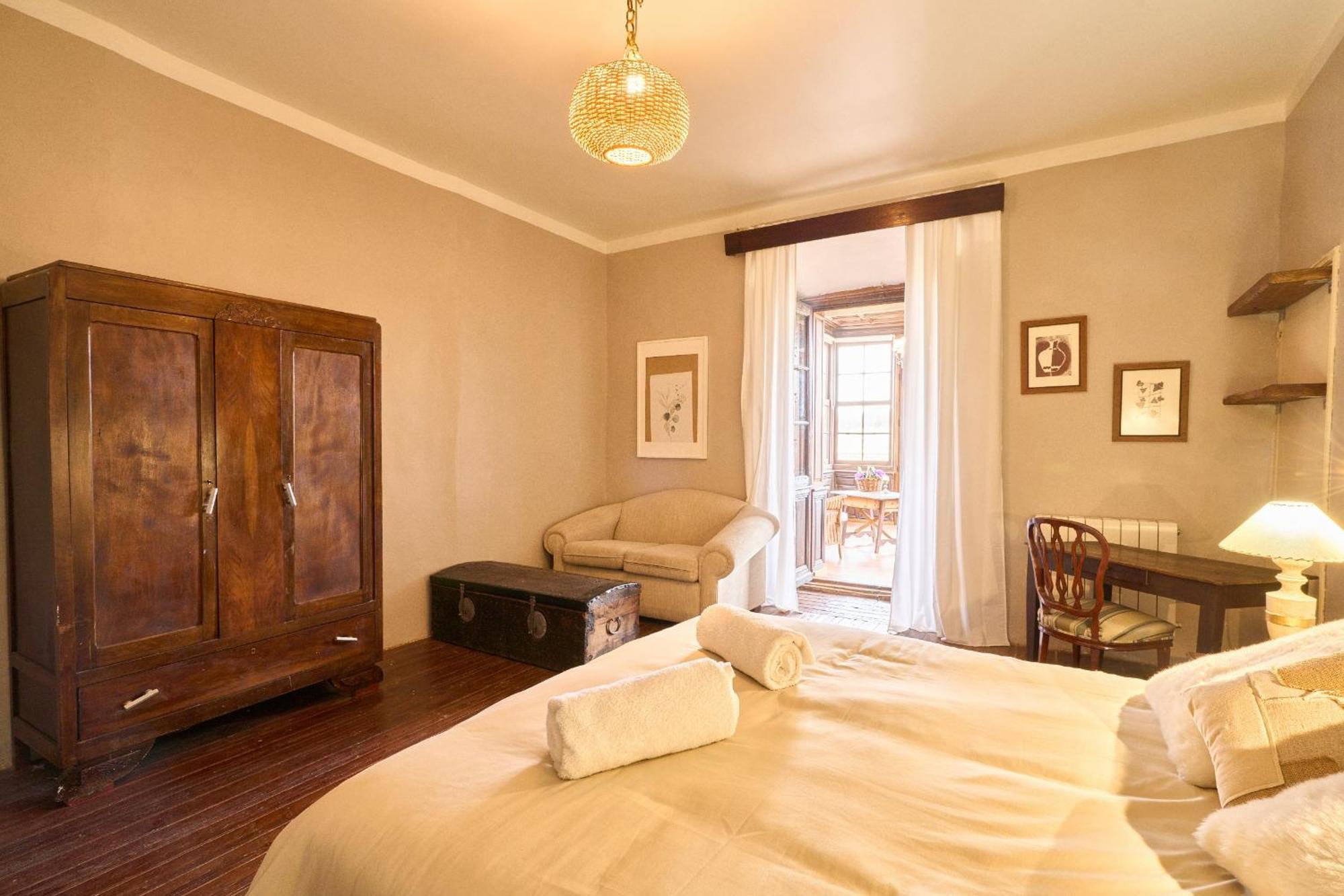 Casa Rural Palacio Conde De Aldana Con Piscina Entre Encinares Y Dehesas Terradillos Экстерьер фото